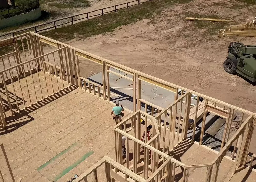 Slide of National Roofing & Tuckpointing