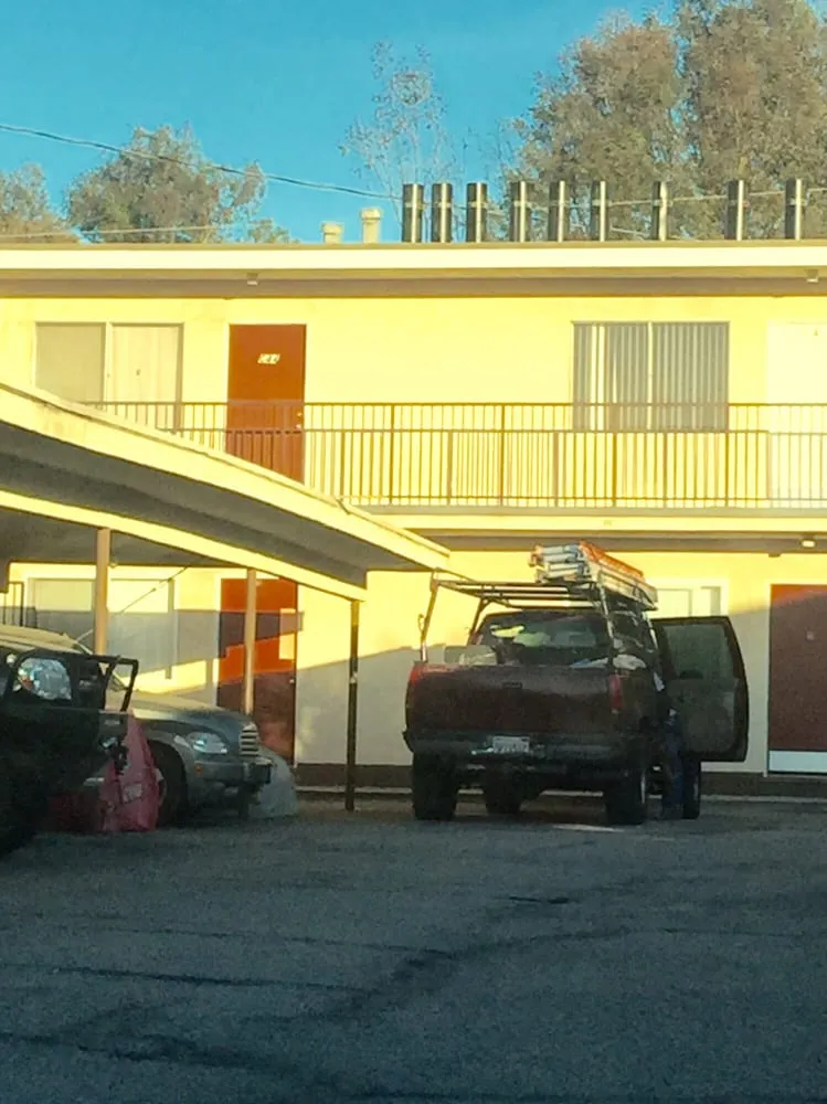 Slide of Navarro Roofing