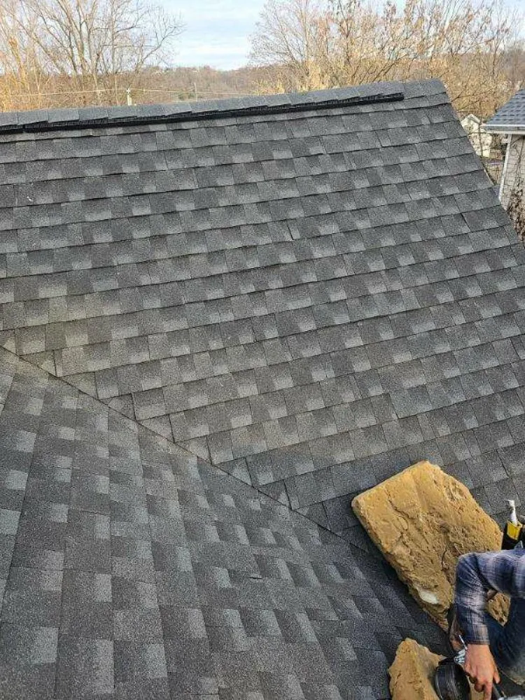 Slide of Navarro Roofing