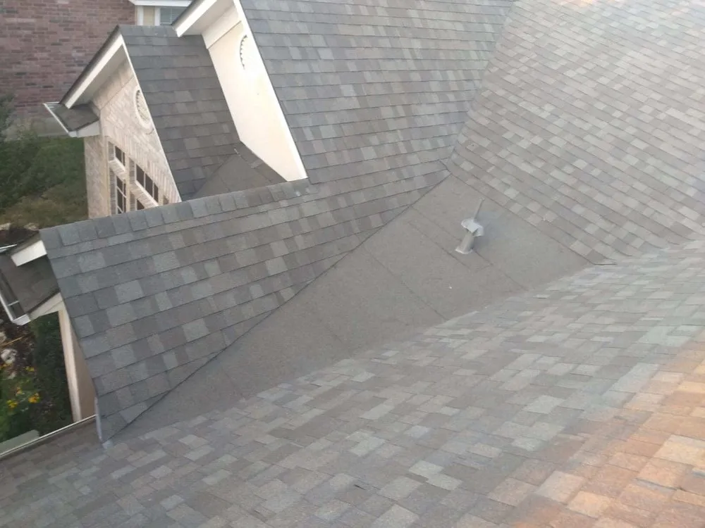 Slide of Navarro Roofing