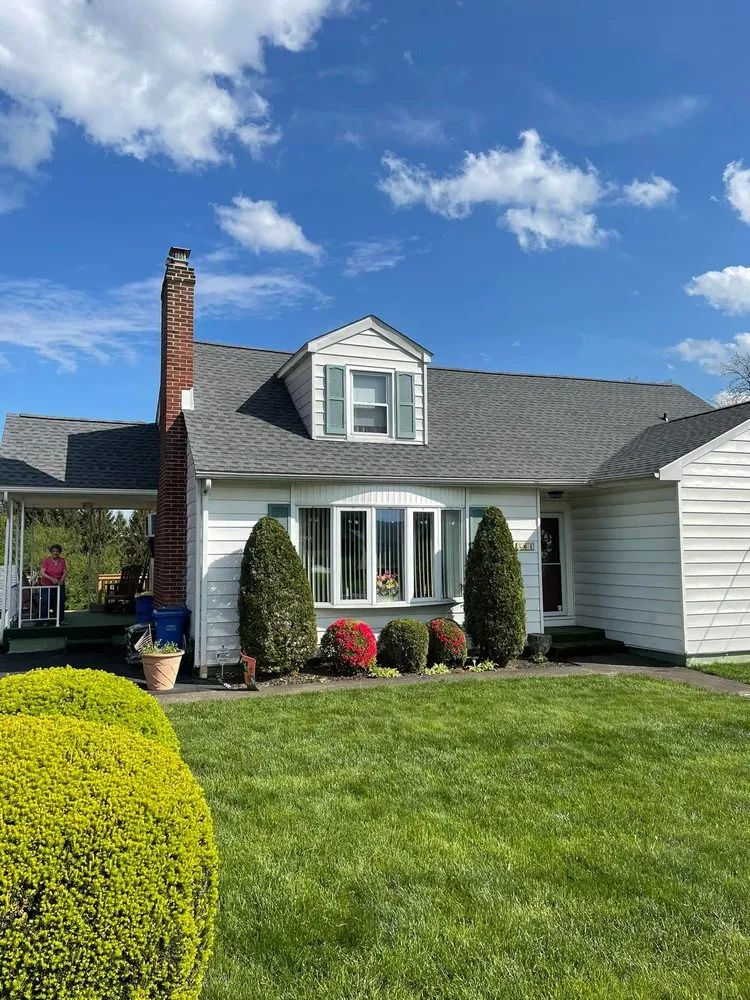 Slide of Navarro Roofing