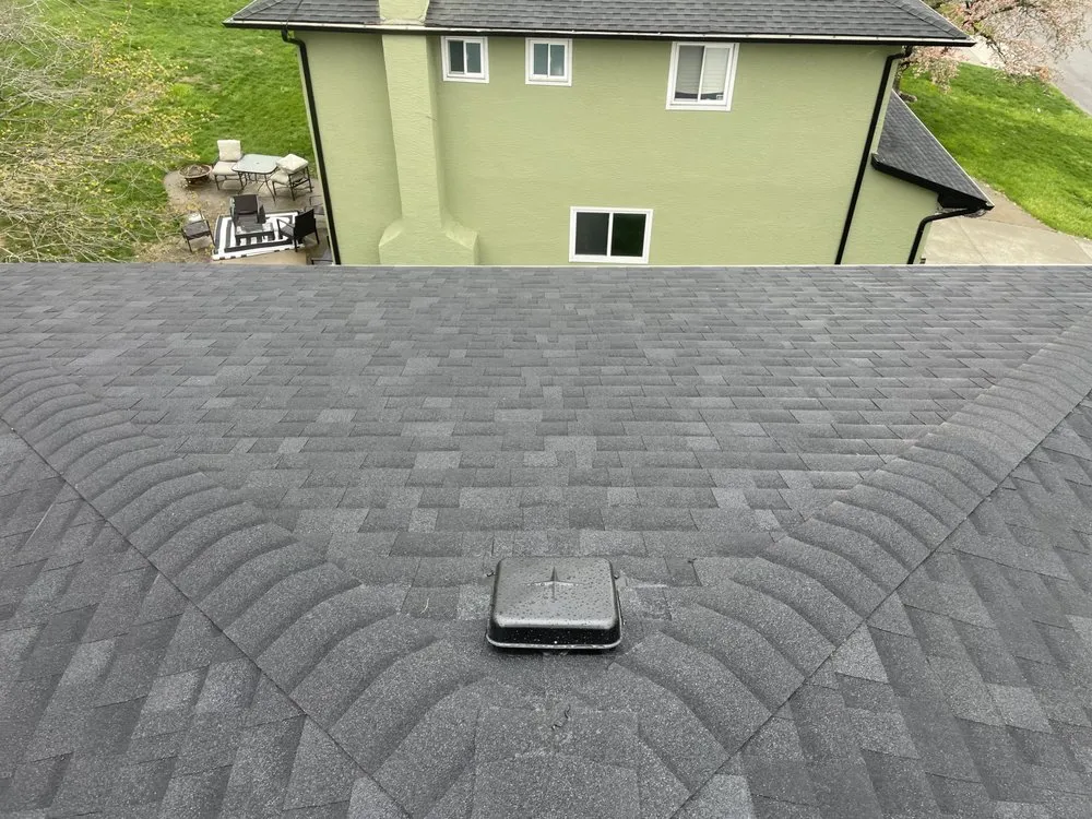 Slide of Navas Roofing