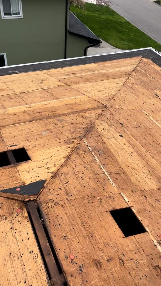 Slide of Navas Roofing