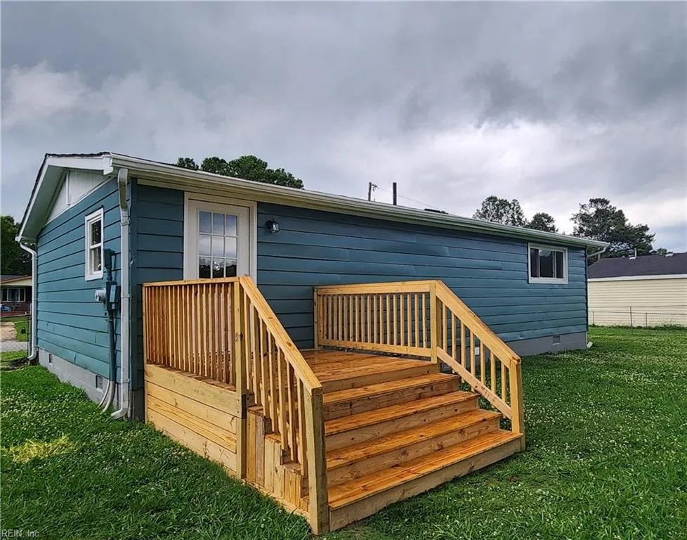 Slide of Navco Homes