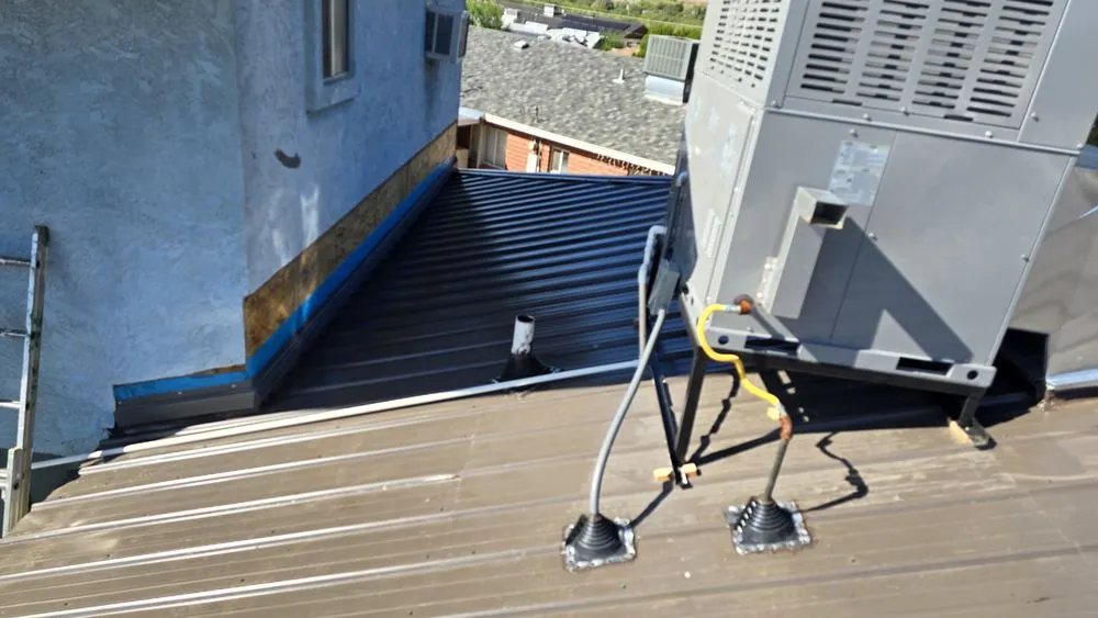 Slide of Navi Metal Roofing