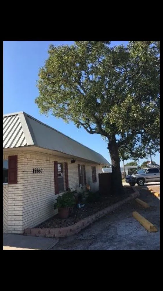 Slide of Neely Roofing and Remodeling