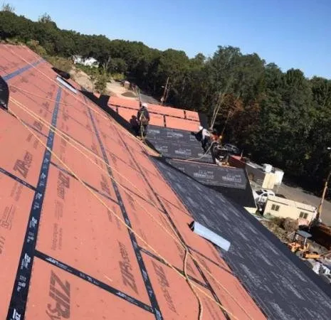 Slide of Nelo Acosta Roofing