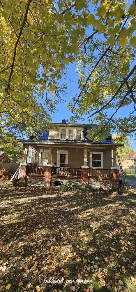 Slide of Nelson Weaver