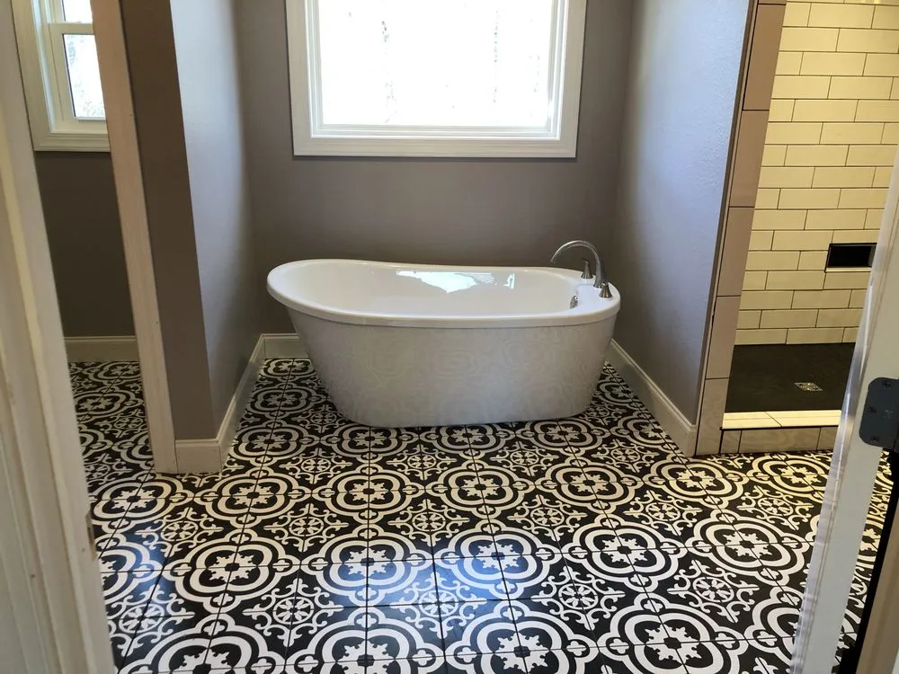 Slide of New Age Construction + Design