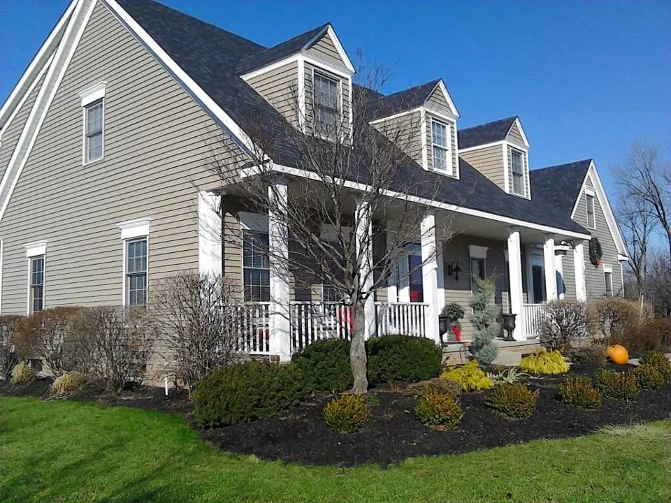 Slide of New Ara Home Improvement