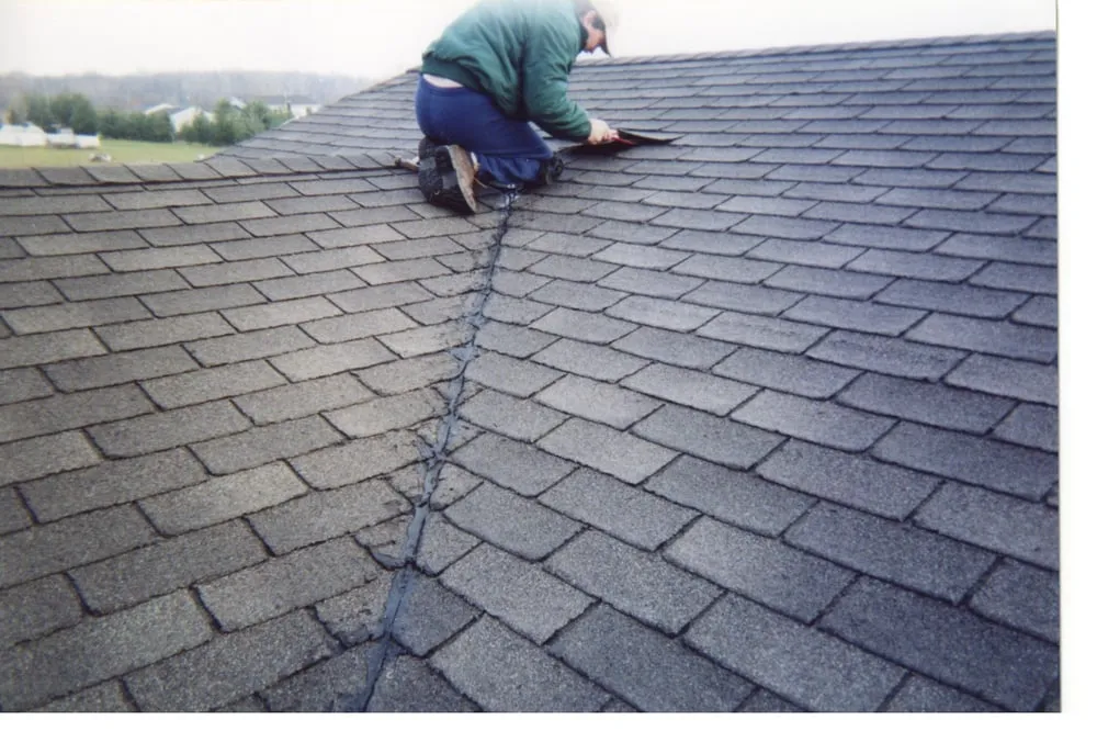 Local flat roof repair for fast service across Chappaqua, NY - New Castle Roofers