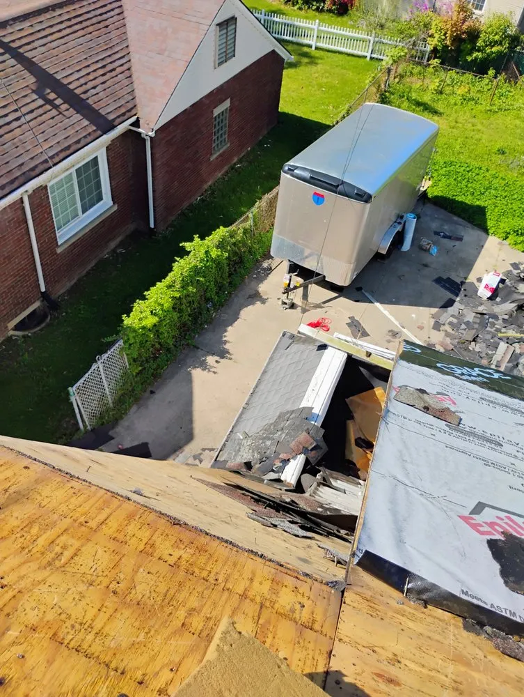 Slide of NEW Construction & Home Remodel