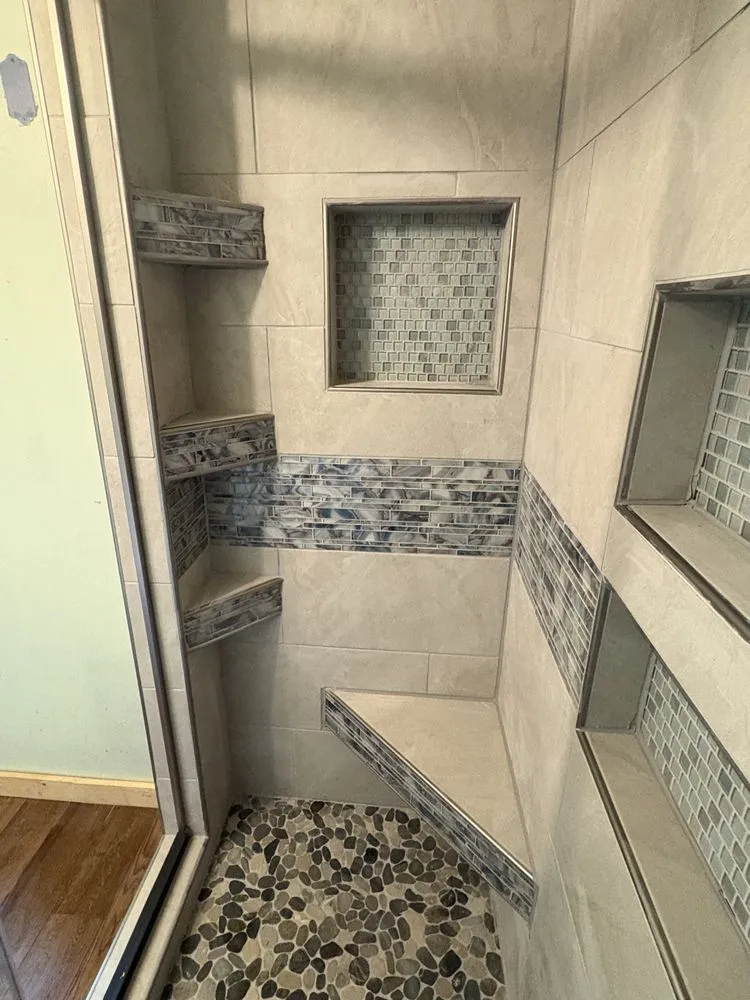 Slide of New Construction & Remodeling Experts