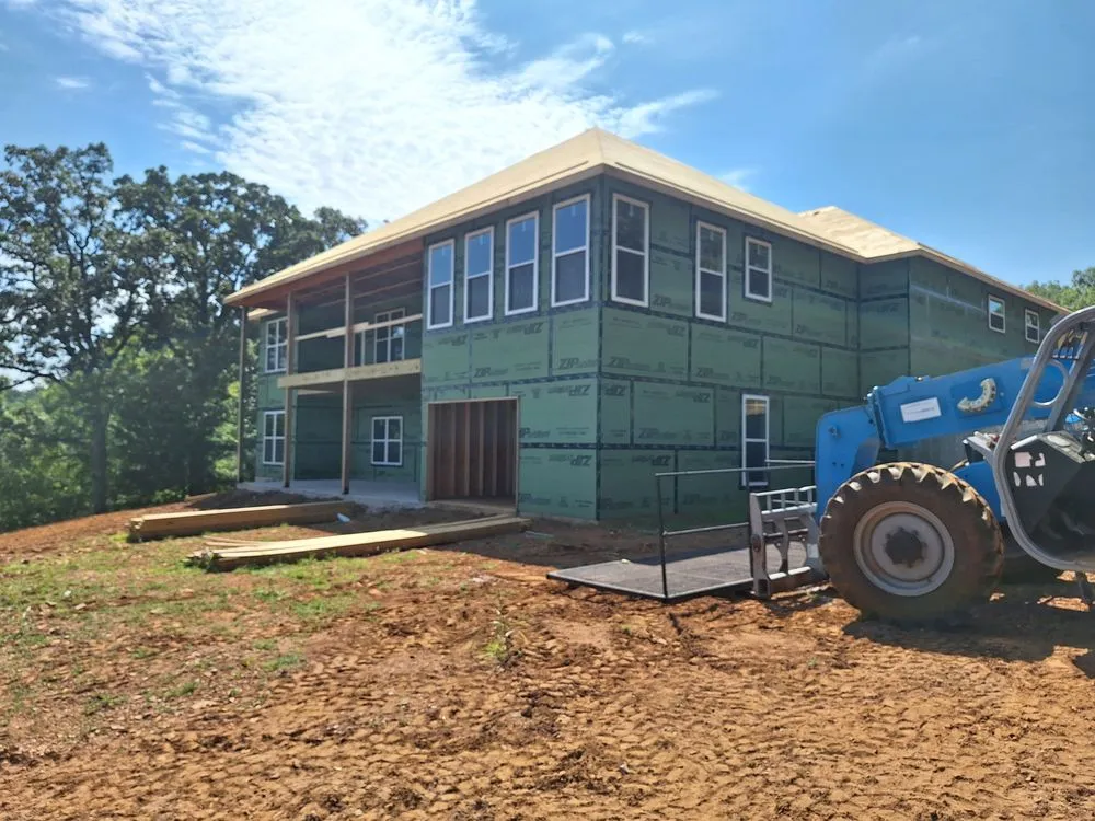 Slide of New Construction & Remodeling Experts