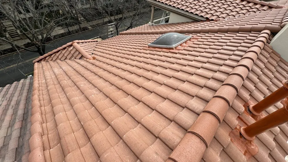 Slide of New Elite Roofing