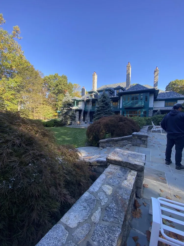 Slide of New Era AM Home Improvement