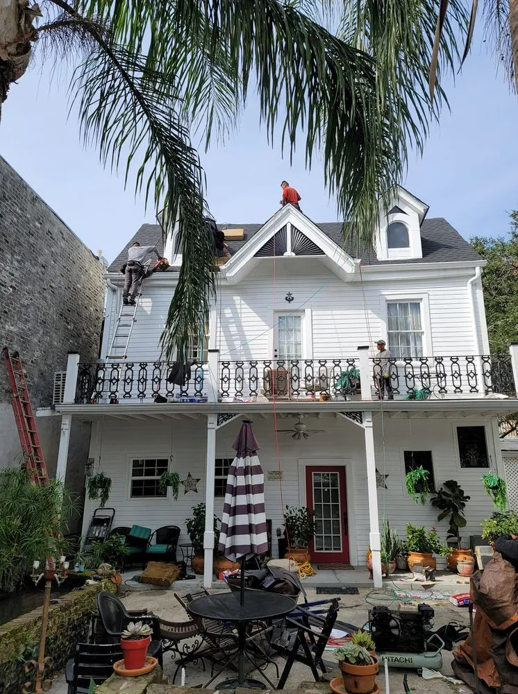 Slide of New Horizon Roofing and Exteriors