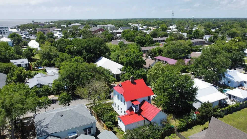 Slide of New Horizon Roofing and Exteriors