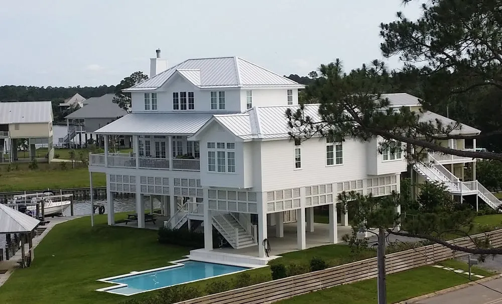 Slide of New Horizon Roofs