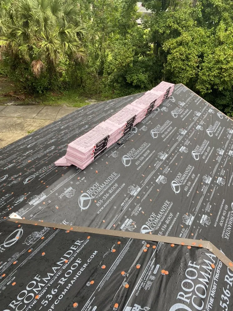Slide of New Horizons Roofing
