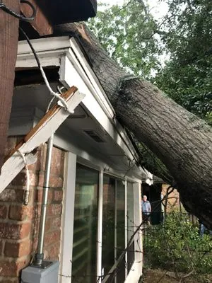 New Image Roofing & Construction Inc. Logo