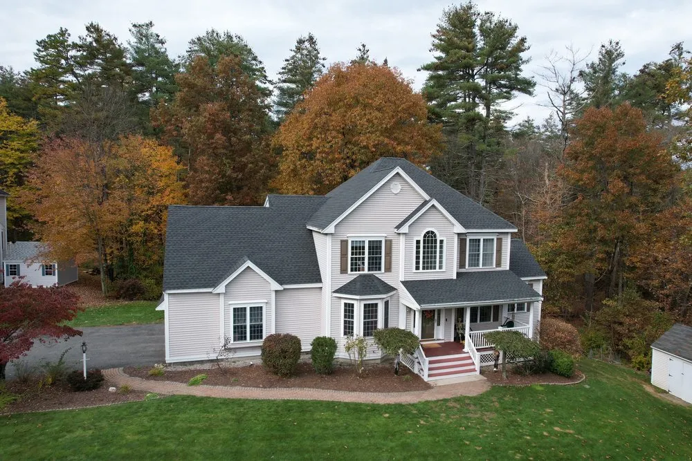 Slide of New Life Construction