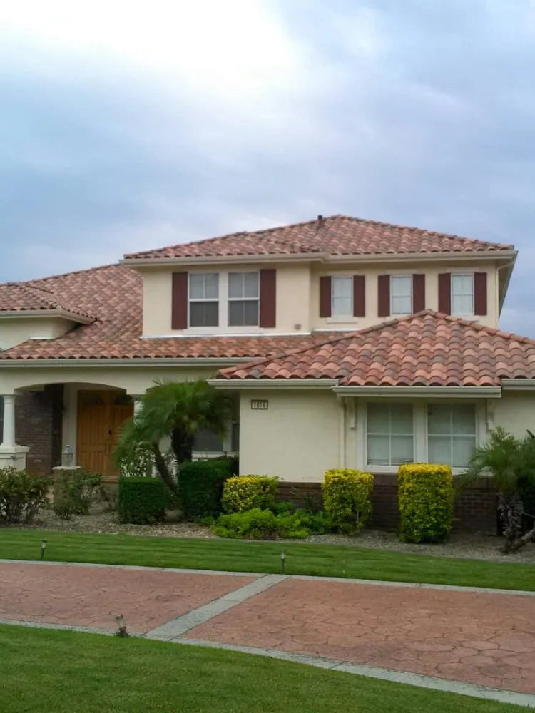 Slide of New Millennium Construction