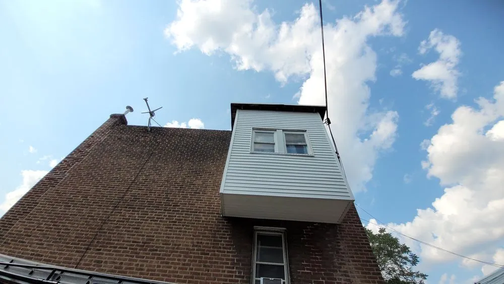 Professional shingle roofing service experts serving Burlington County, NJ - New Revolution2