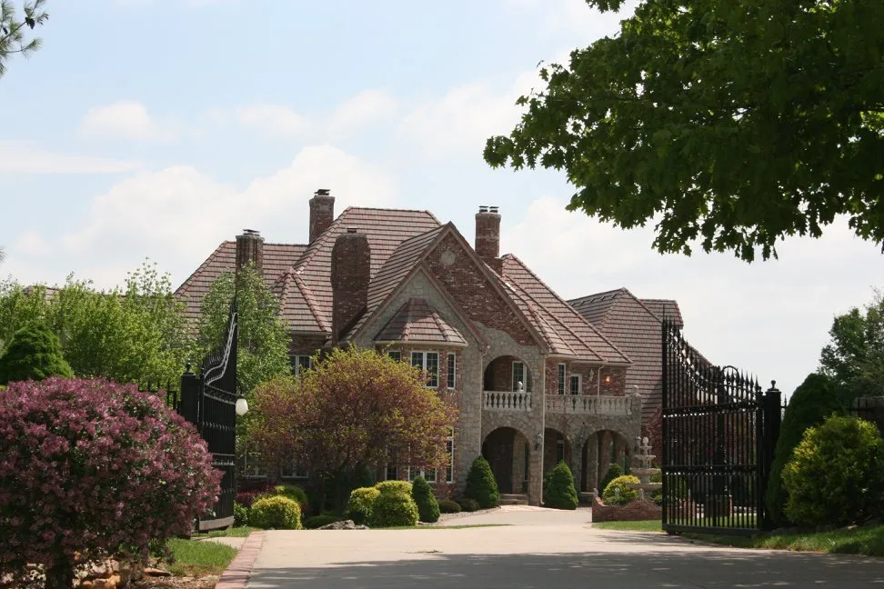 Slide of New Star Construction Services