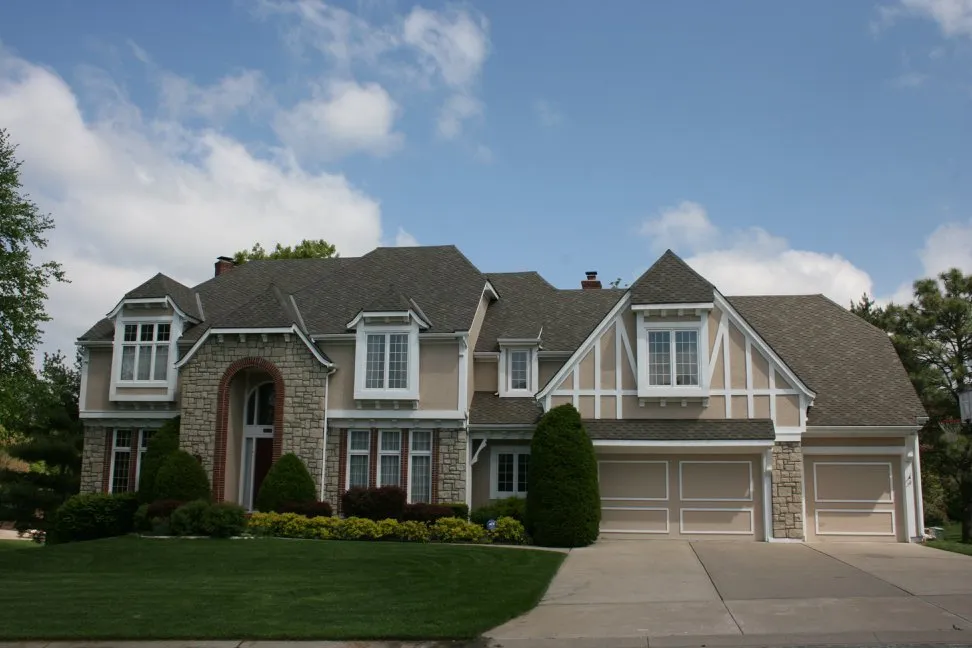 Slide of New Star Construction Services