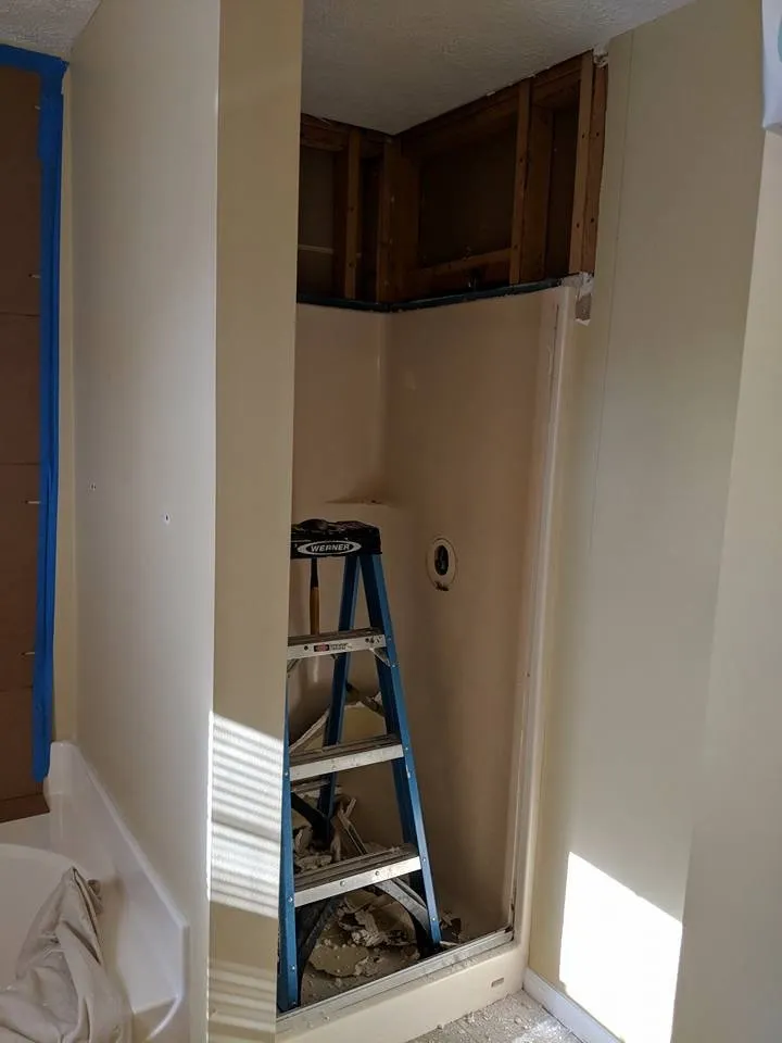 Slide of New Wave Construction