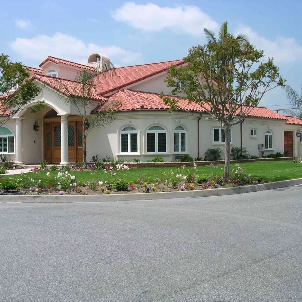 Slide of New Wave Design & Build