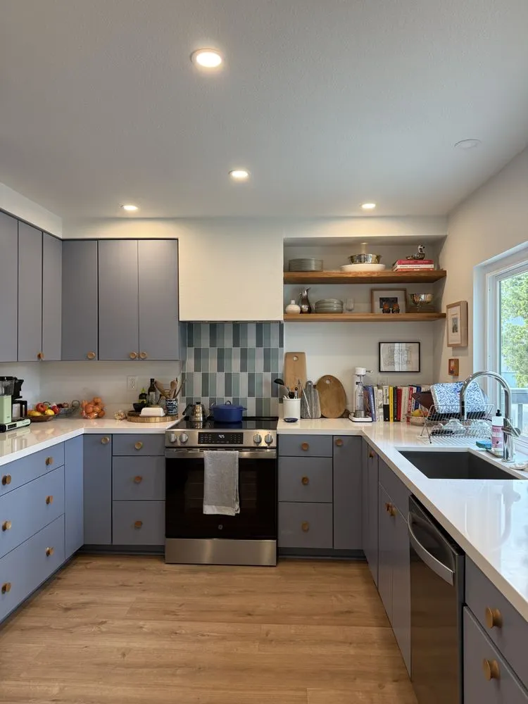 Slide of New Wave Design & Build