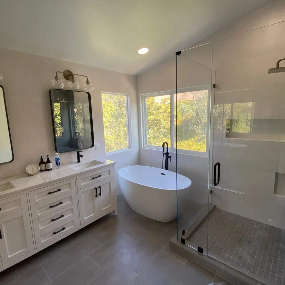 Slide of New Wave Design & Build