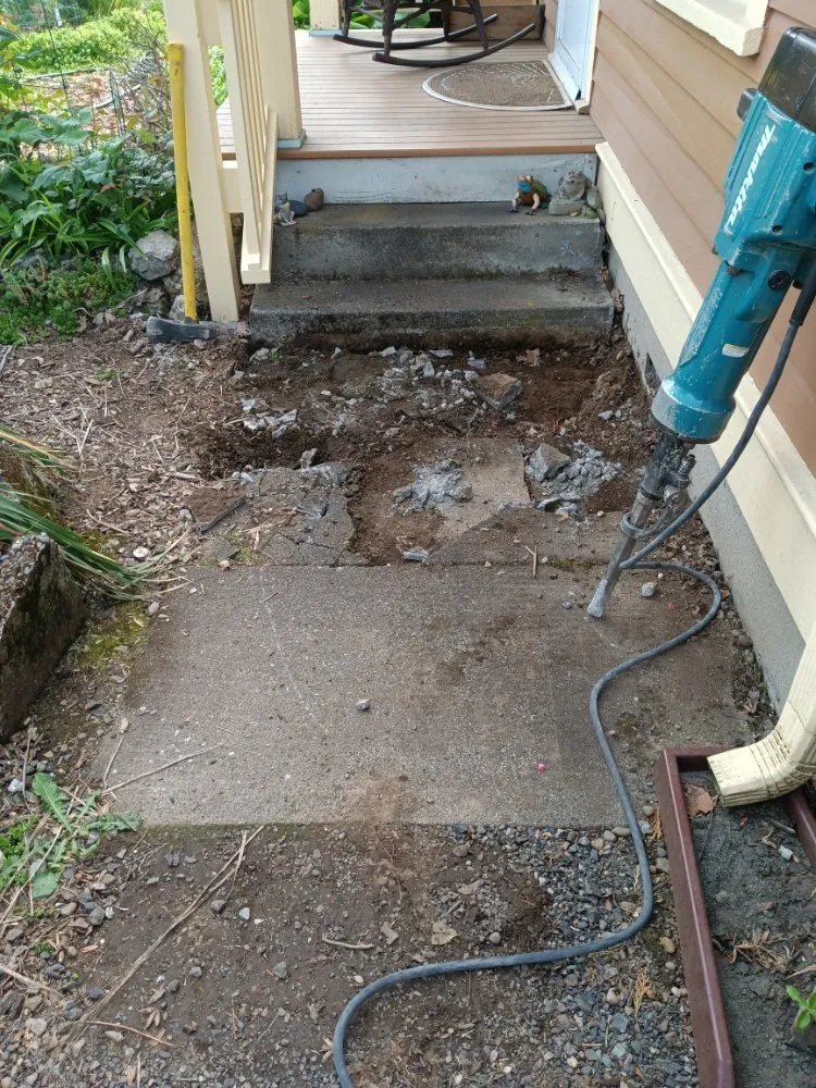 Slide of New Way Construction & Landscape