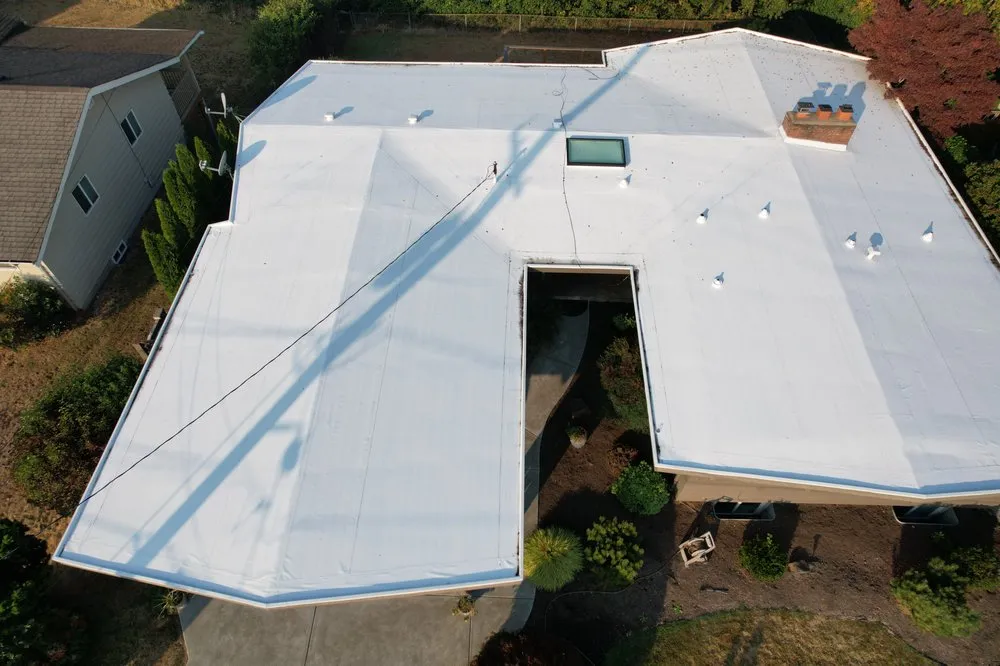 Slide of New World Builders