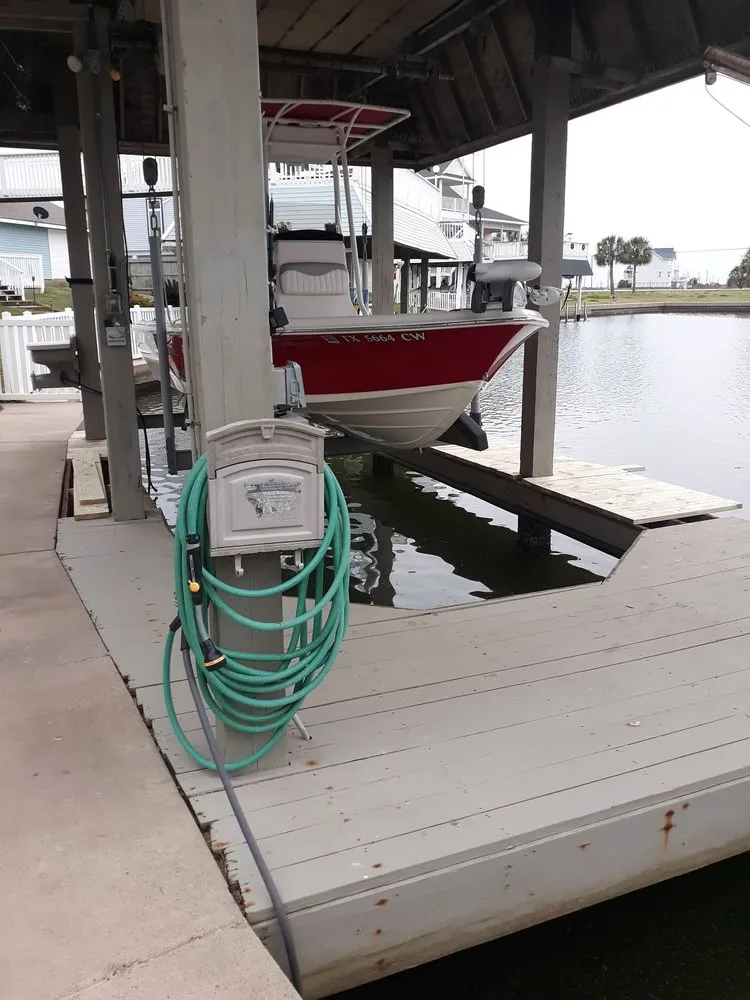 Slide of New World Builders