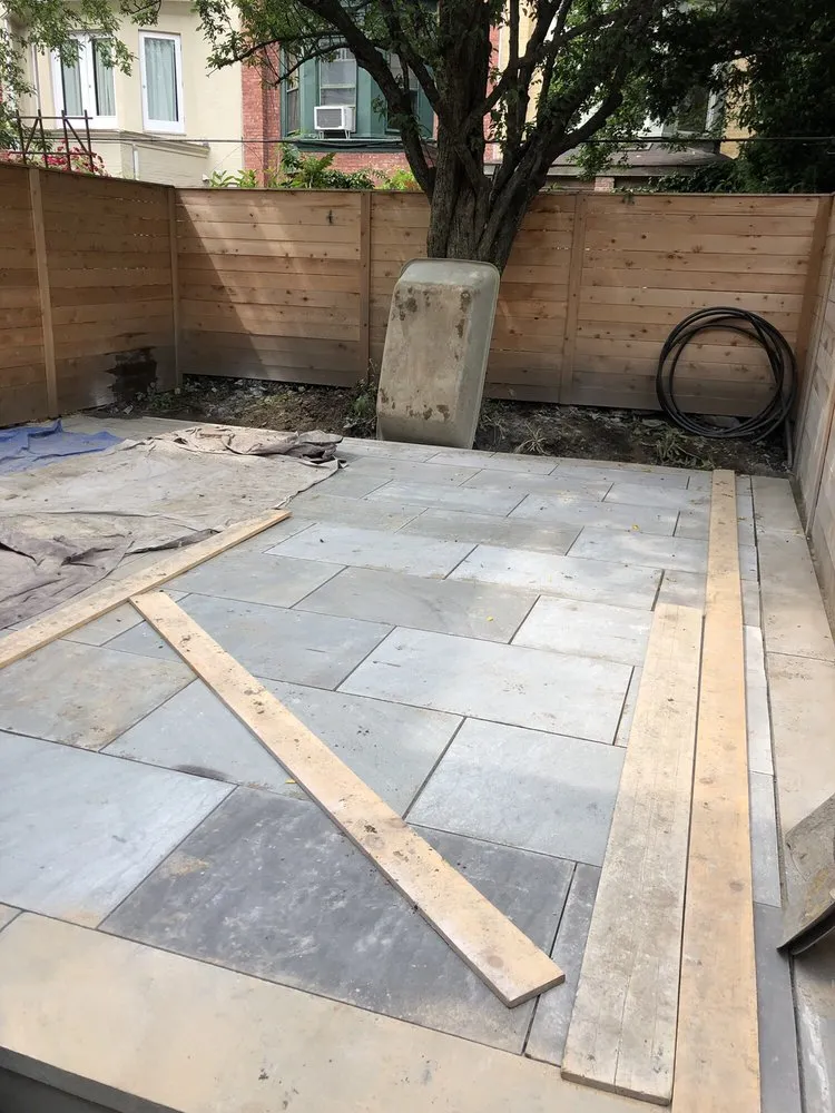 Slide of New York Unique Contracting