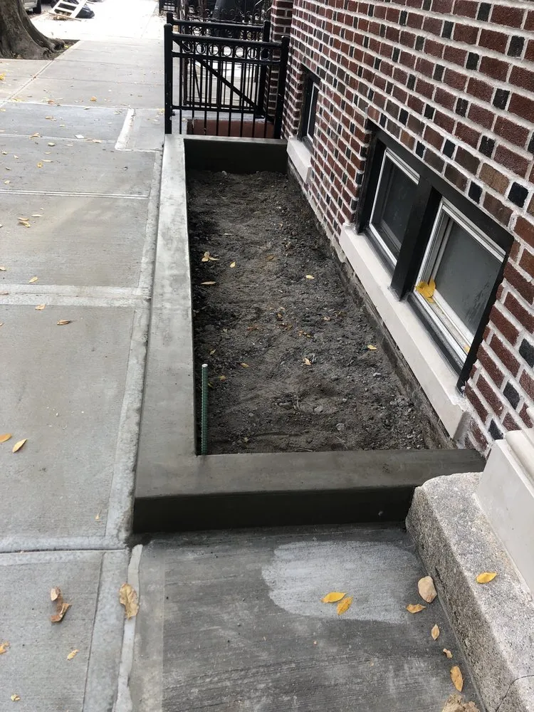 Slide of New York Unique Contracting