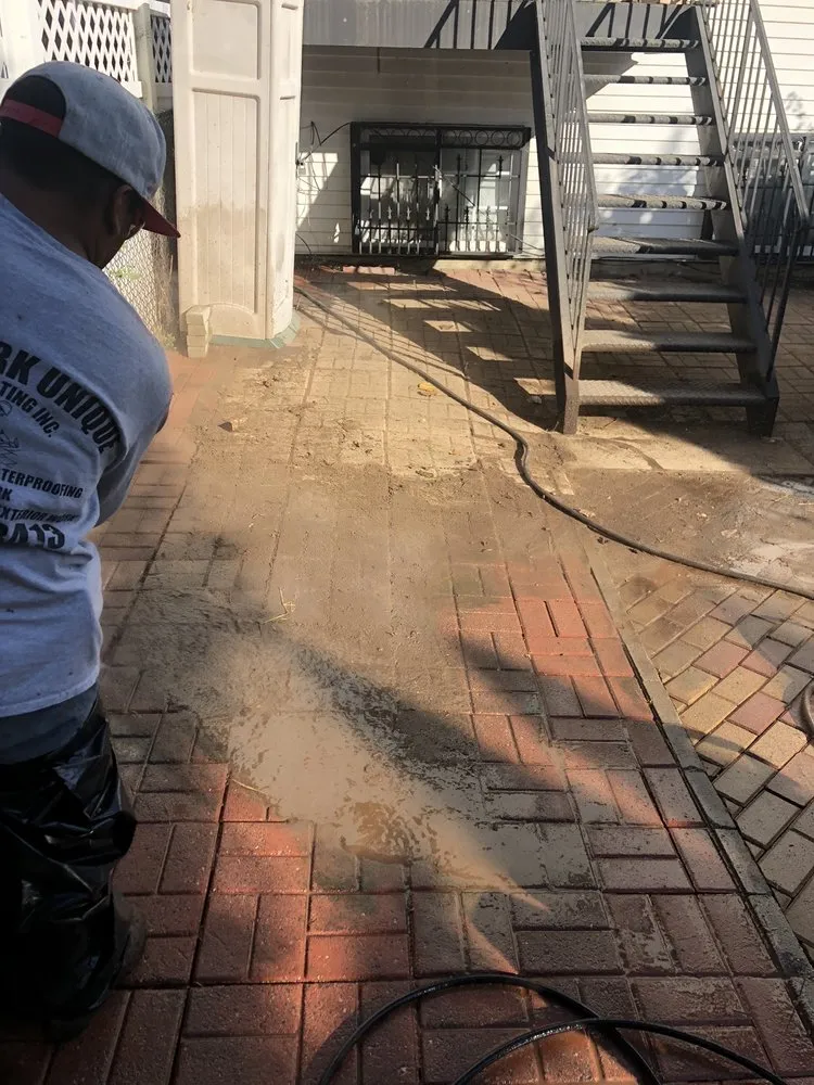 Slide of New York Unique Contracting