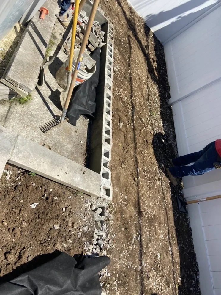 Slide of New York Unique Contracting