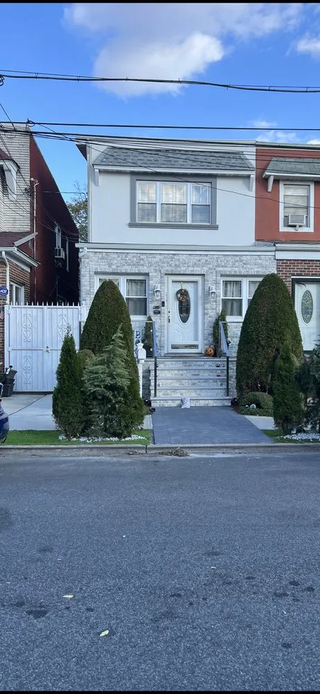 Slide of New York Unique Contracting