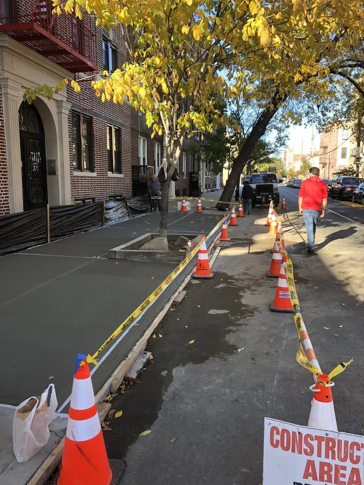 Slide of New York Unique Contracting