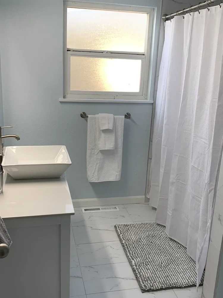 Slide of Newbill Painting & Construction