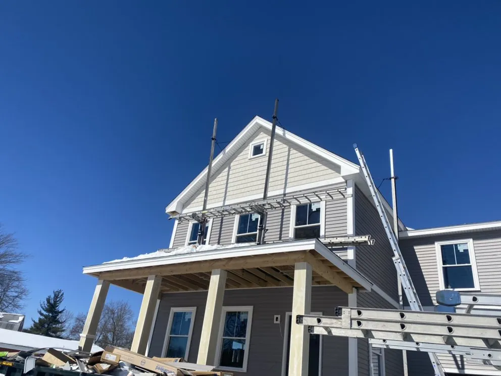 Slide of Ángel Contruccion