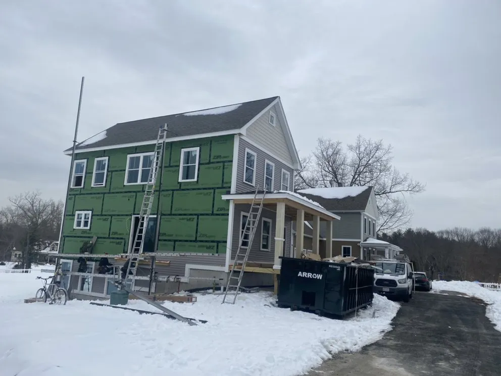 Slide of Ángel Contruccion