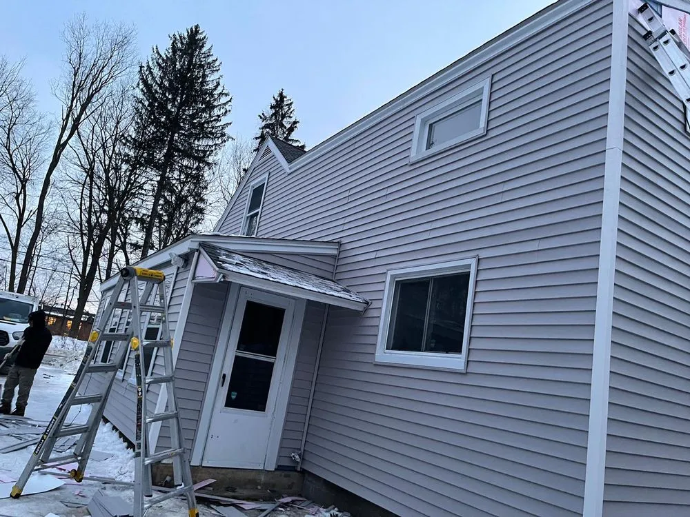 Slide of Ángel Contruccion