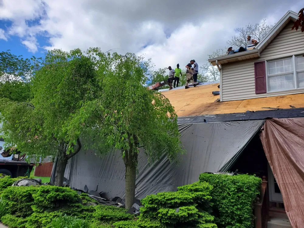 Slide of Niagara roofing