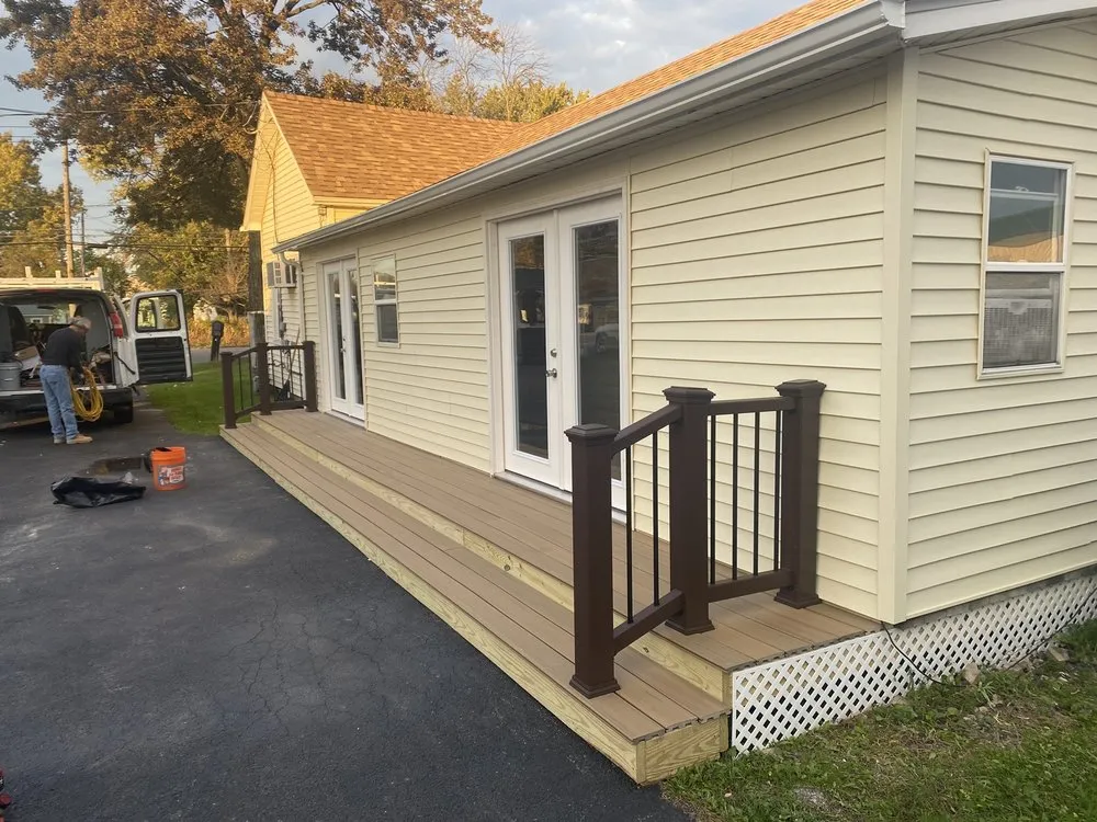 Slide of Niagara’s Best Roofing