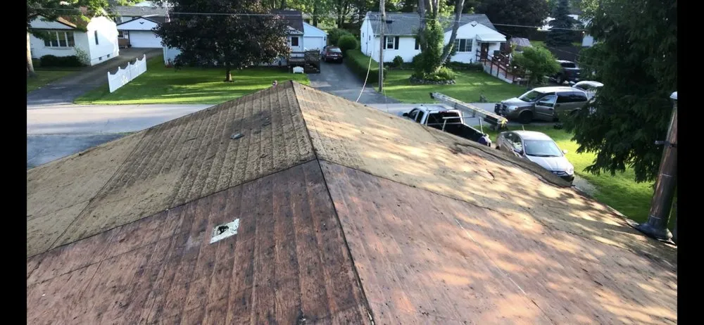 Slide of Niagara’s Best Roofing